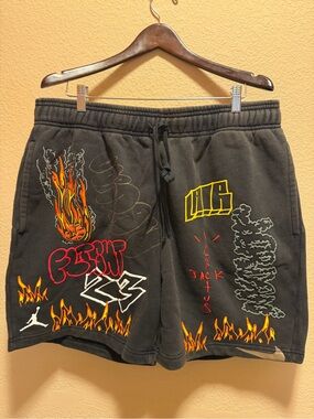 New Nike Travis Scott x Jordan Fleece Shorts Flames Size XL